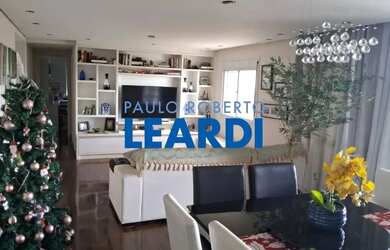 Imagem: O apartamento possui 3 Dormitórios, 4 Banheiros, 2 Vagas na