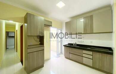 Imagem: A casa possui 2 Dormitórios, 1 Banheiro, 1 Vaga na garagem