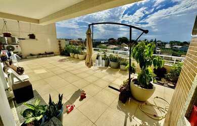 Imagem: O apartamento possui 2 Dormitórios, 2 Banheiros, 1 Vaga na