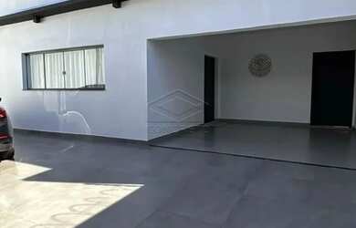 Imagem 5: CASA NA CRUZEIRO DO SUL. 363m² de Área, 4 Vagas na garageme3 Dormitórios
