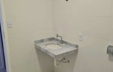 Imagem 2: Belíssimo apartamento terreo na Rua Magalhães Couto