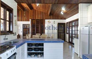 Imagem 13: Em ilha bem localizada em Paraty