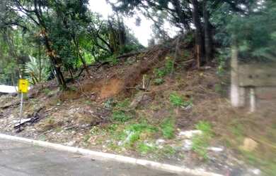 Imagem 7: Terrenos 6 x 23 com aclive a 7 minutos do Terminal do Jd Angela zona sul