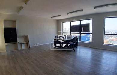 Imagem: O depósito possui 72m² de Área e está localizado em Vila