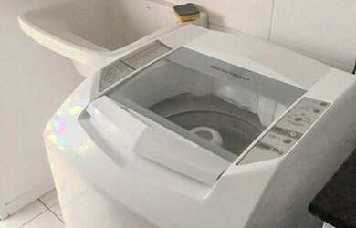 Imagem 7: Apartamento 1 suíte mais escritório e closet em Barreiros por R$380.000,00