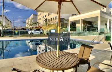 Imagem: O apartamento possui 2 Dormitórios, 1 Banheiro, 1 Vaga na garagem