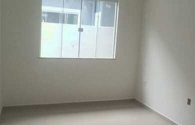 Imagem 4: Casa 1º locação, atrás do futuro Dom atacadista e shopping