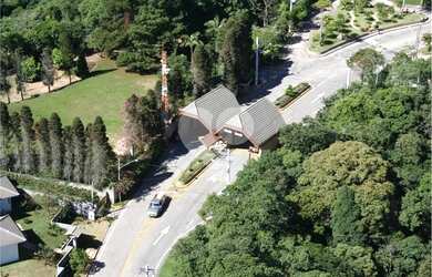 Imagem 14: Maravilhoso terreno no Alpes da Cantareira, segurança 24 horas, com academia