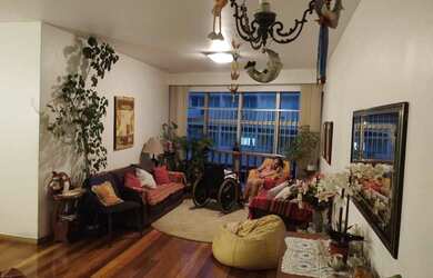 Imagem 1: Apto Copacabana Tonelero. Ar-condicionado, 123m² de Área, 1 Vaga na...