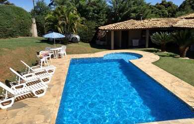 Imagem: A chácara possui 250m² de Área e está localizado em Portal