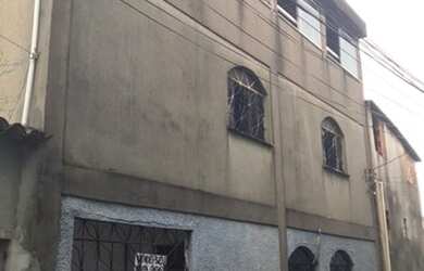 Imagem: A casa possui 2 Dormitórios, 1 Banheiro, 85m² de Área, Varanda