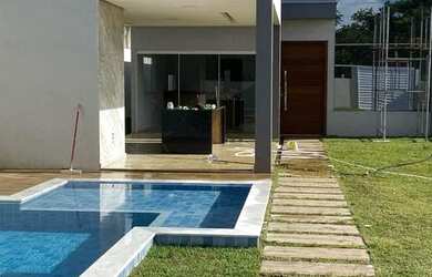 Imagem: A casa em condomínio possui 3 Dormitórios, 3 Banheiros, 3