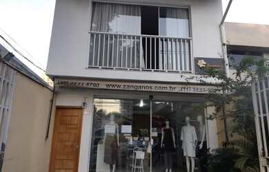 Imagem: O depósito possui 2 Vagas na garagem e 125m² de Área e está