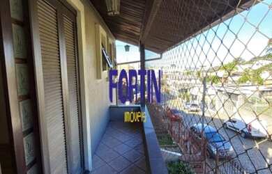 Imagem 2: Casa com 3 Dormitorio(s) localizado(a) no bairro Sagrada Família em Caxias do Sul / Ref