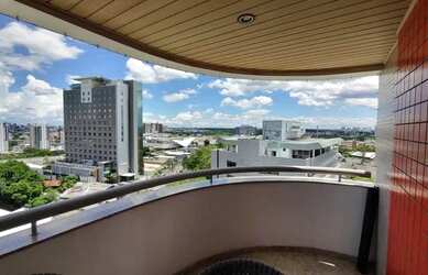 Imagem: O apartamento possui 4 Dormitórios, 3 Banheiros, 322m² de