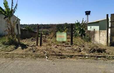 Imagem: O terreno possui 450m² de Área e está localizado em Setor