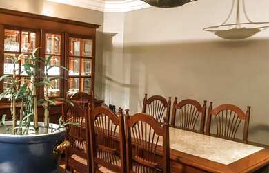 Imagem: O apartamento possui 4 Dormitórios, 5 Banheiros, 5 Vagas na