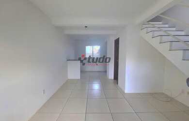 Imagem: A casa em condomínio possui 2 Dormitórios, 2 Banheiros, 1