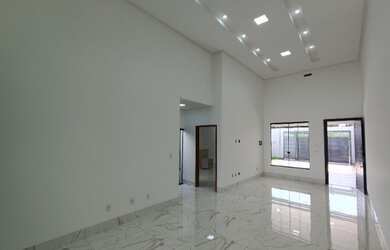 Imagem 4: Linda Casa Repleta em Armários / Próx ao Buriti Shopping