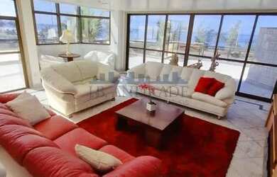 Imagem: O apartamento na cobertura possui 3 Dormitórios, 5 Banheiros