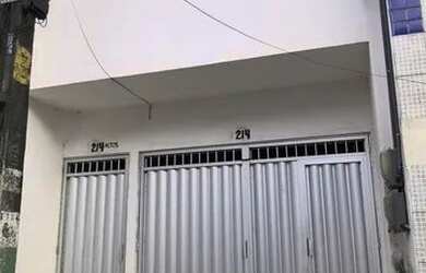 Imagem: A casa possui 2 Dormitórios, 2 Banheiros e está localizado