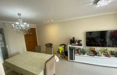 Imagem: O apartamento possui 3 Dormitórios, 3 Banheiros, 2 Vagas na