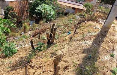 Imagem: O terreno possui 381m² de Área e está localizado em Maracanã