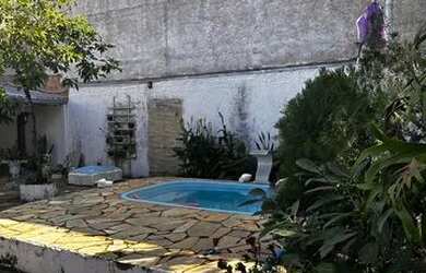 Imagem: A casa possui 3 Dormitórios e está localizado em Flodoaldo