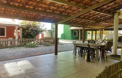 Imagem: A casa em condomínio possui 4 Dormitórios, 3 Banheiros, 2