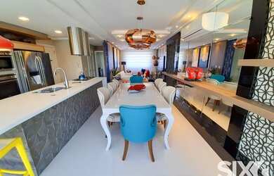 Imagem: O apartamento possui 3 Dormitórios, 3 Banheiros, 2 Vagas na