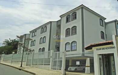 Imagem: O apartamento possui 3 Dormitórios, 1 Banheiro, 1 Vaga na garagem