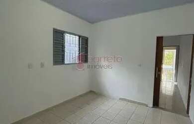 Imagem 3: Várzea Paulista - Casa Padrão - Jardim Cruz Alta