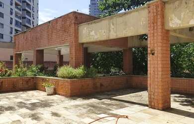 Imagem: O depósito possui 1 Vaga na garagem e 27m² de Área e está