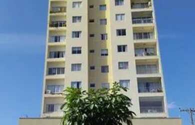 Imagem: O apartamento possui 3 Dormitórios, 1 Banheiro, 1 Vaga na garagem