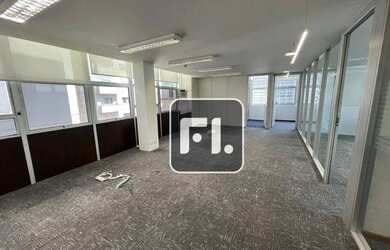 Imagem 2: Conjunto, 360 m² - venda por R$ 4.200.000,00 ou aluguel por R$ 35.360,00/mês...