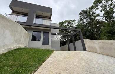 Imagem: A casa possui 2 Dormitórios, 1 Banheiro, 180m² de Área e