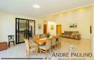 Imagem: A casa em condomínio possui 4 Dormitórios, 1 Banheiro, 1 Vaga