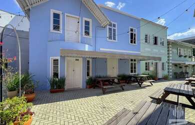 Imagem: O depósito possui 150m² de Área e está localizado em Velha