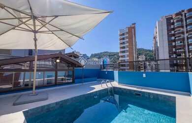 Imagem: O apartamento na cobertura possui 3 Dormitórios, 2 Banheiros