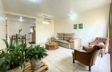 Imagem 4: Casa 3 dormitórios com pátio