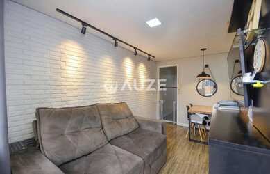 Imagem: A casa possui 3 Dormitórios, 1 Banheiro, 1 Vaga na garagem