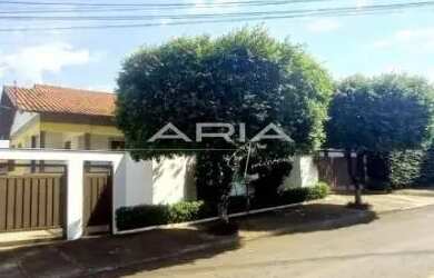 Imagem 4: Casa disponível para VENDA na Vila Larsen, Região Central, Londrina...