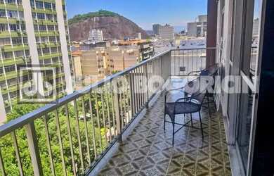 Imagem: O apartamento possui 3 Dormitórios, 3 Banheiros, 1 Vaga na