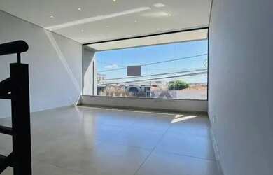 Imagem: O depósito possui 90m² de Área e está localizado em Centro