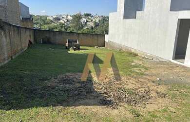 Imagem: O terreno possui 200m² de Área e está localizado em Santa