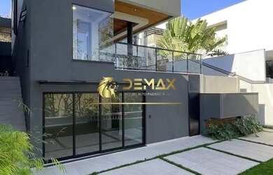 Imagem 10: Casa de Luxo no Montserrat - Vista Permanente SJC