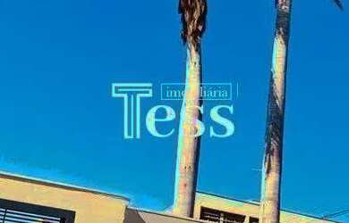 Imagem: A casa possui 3 Dormitórios, 4 Banheiros, 4 Vagas na garagem