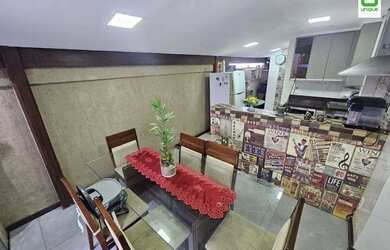 Imagem: O apartamento possui 2 Dormitórios, 2 Banheiros, 2 Vagas na