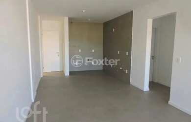 Imagem: O apartamento possui 3 Dormitórios, 1 Banheiro, 2 Vagas na