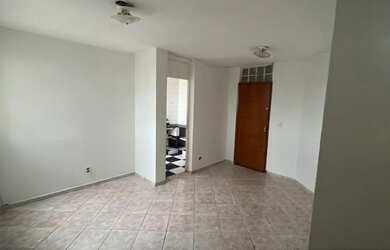 Imagem: O apartamento possui 2 Dormitórios, 1 Banheiro e 65m² de Área